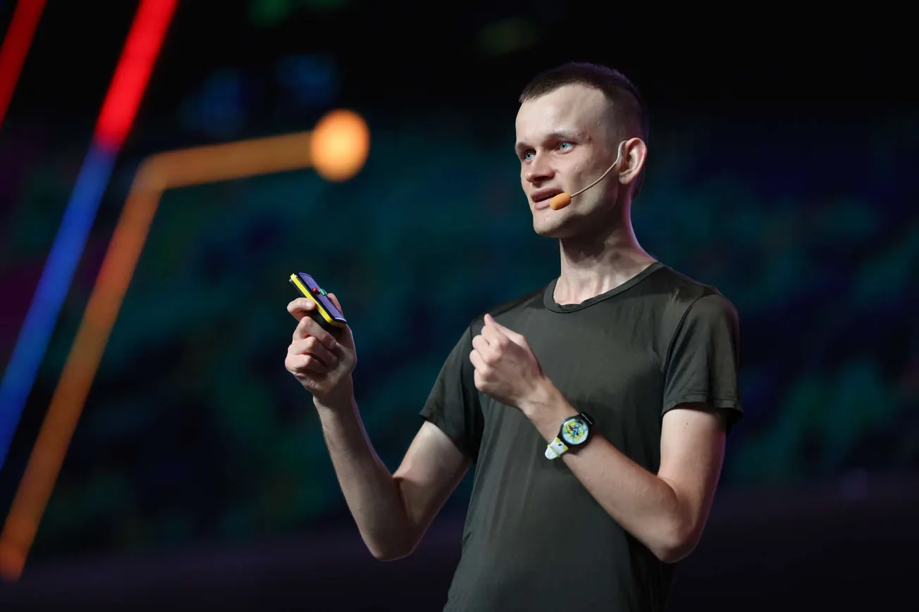Vitalik：機器人做市 DEX 是加密與人工智能的交叉用例，前景廣闊