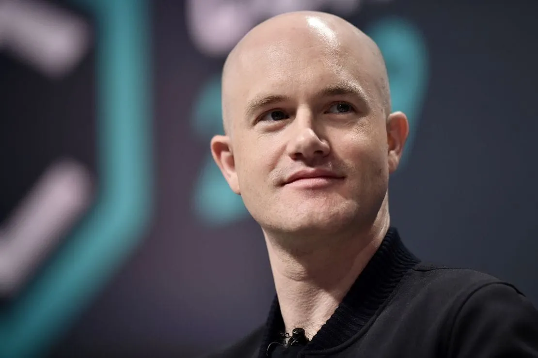 Coinbase CEO：將優化上幣審核模式，並繼續深入集成原生 DEX 支持