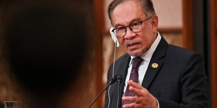 馬來西亞要制定加密貨幣政策！首相安華：將借鑒幣安、阿聯酋經驗