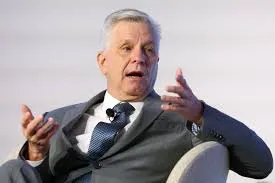 美聯儲理事沃勒：支持在2025年進一步降息