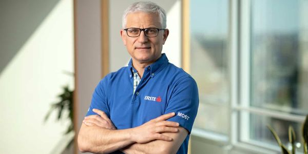 AI agenti u bankama Jelašić CEO Erste banke otkriva šta stiže za 5 do 7 godina