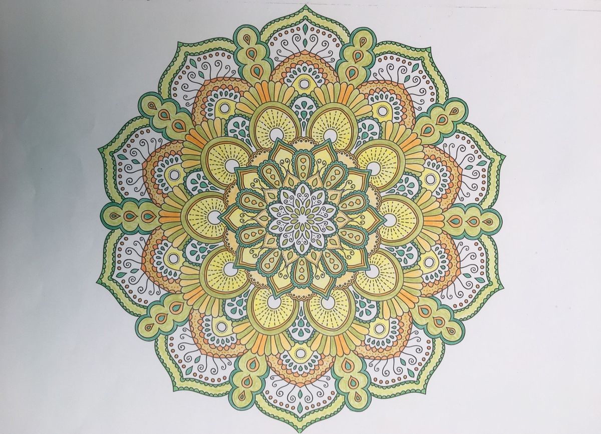 Mandala malen in der Bibliothek Schmerikon