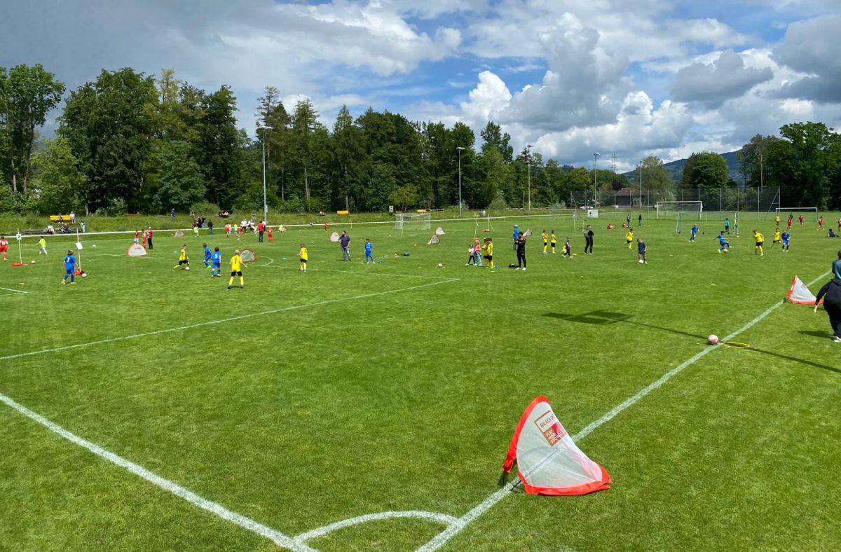 Schülerturnier Schmerikon – am 23. April 2025 wird gekickt
