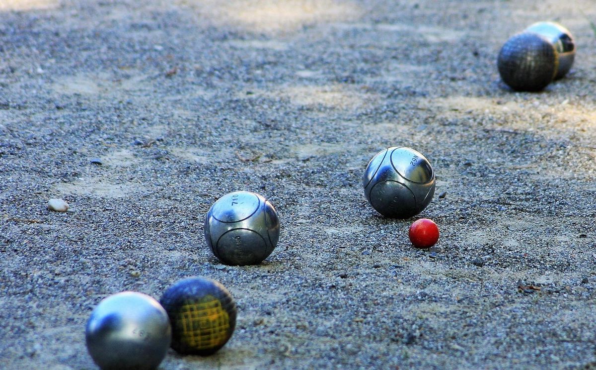 La pétanque débarque à Schmerikon