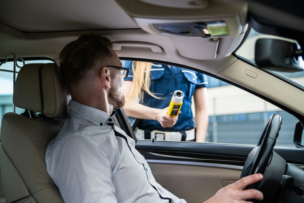 Fahrunfähiger Verkehrsteilnehmer in Schmerikon angehalten