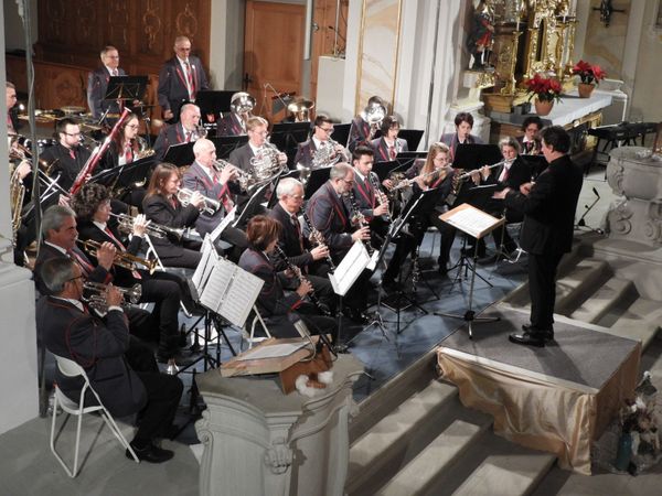 Lebhafte und Temporeiche Blasmusik