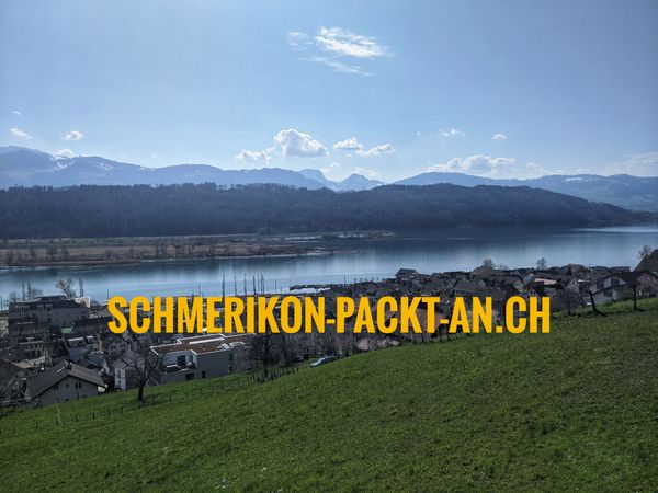 Hilfe und Hilfesuchende Schmerkner zusammenbringen