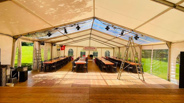 Sommerbühne Badi Schmerkä in den Startlöchern