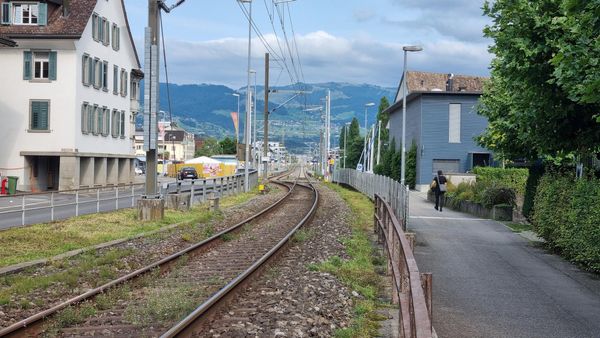 Behinderungen, Unterbürche und Sperrungen zwischen Kirchgasse und See
