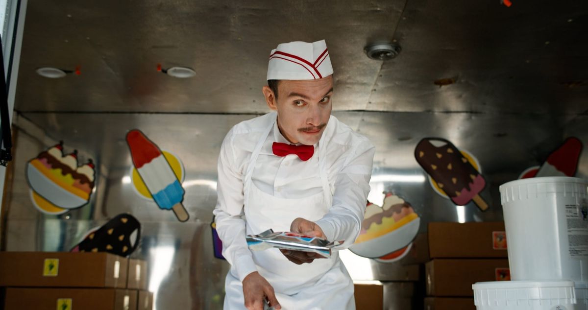 RECENSIE: ICE CREAM MAN