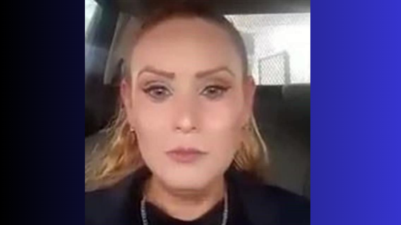 (Video) Mujer policía amenaza con quitarse la vida por presunto acoso