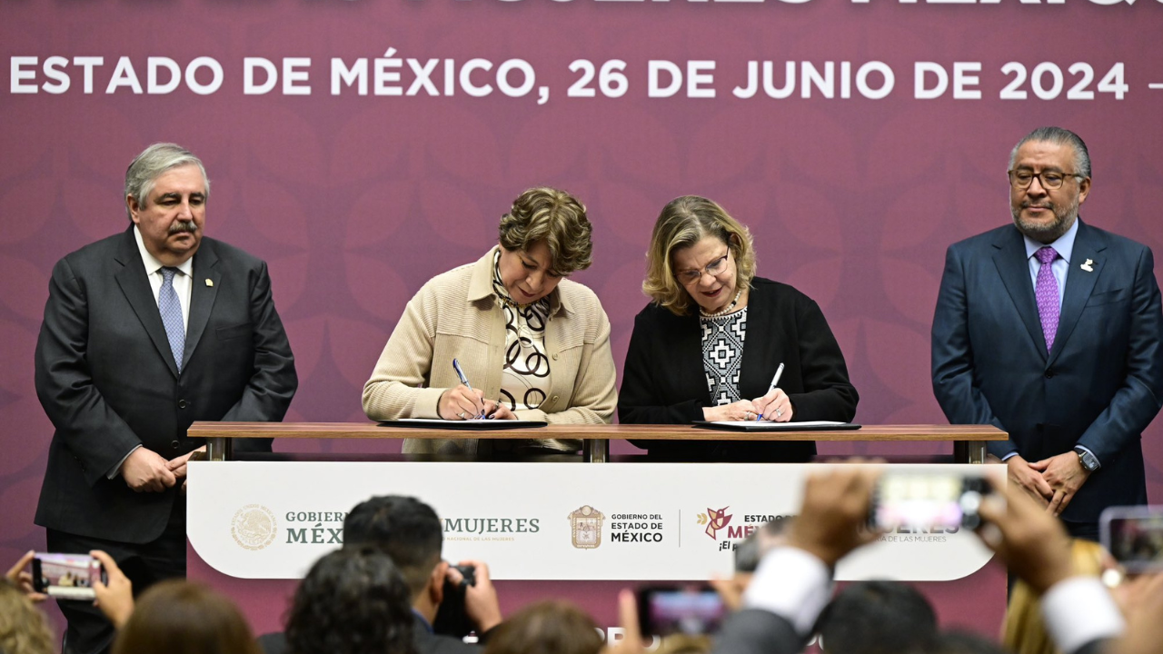 Delfina Gómez firma acuerdo por el bienestar y la igualdad de las mujeres mexiquenses