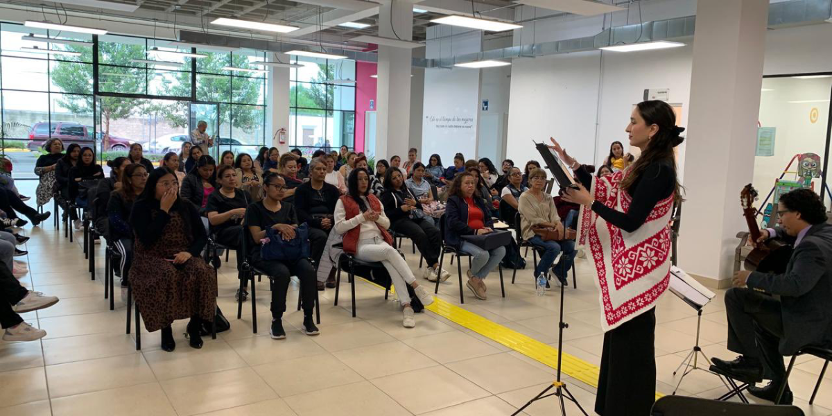Ciudad Mujer fue el escenario para el emotivo concierto.