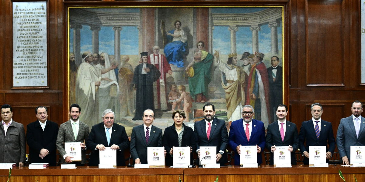 La gobernadora emitió su Primer Informe de Gobierno. 