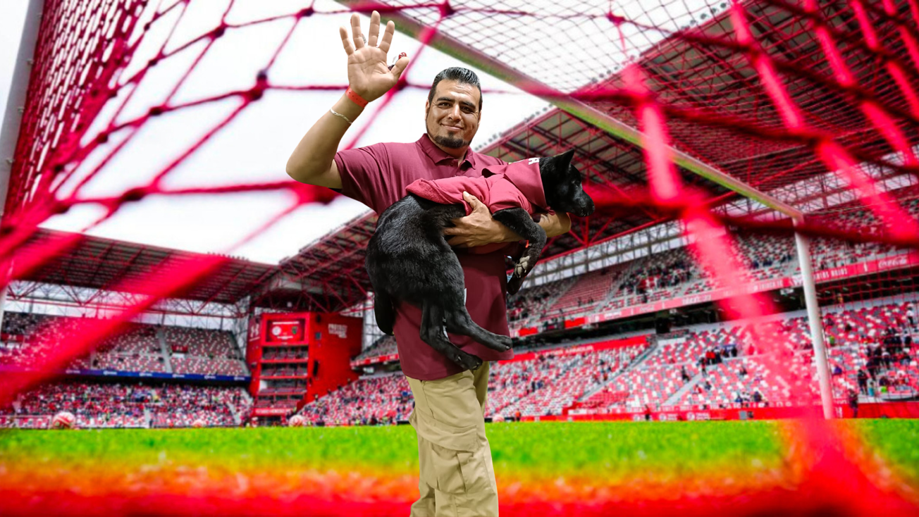 Diablos Rojos del Toluca y Delfina Gómez promueven adopción de mascotas