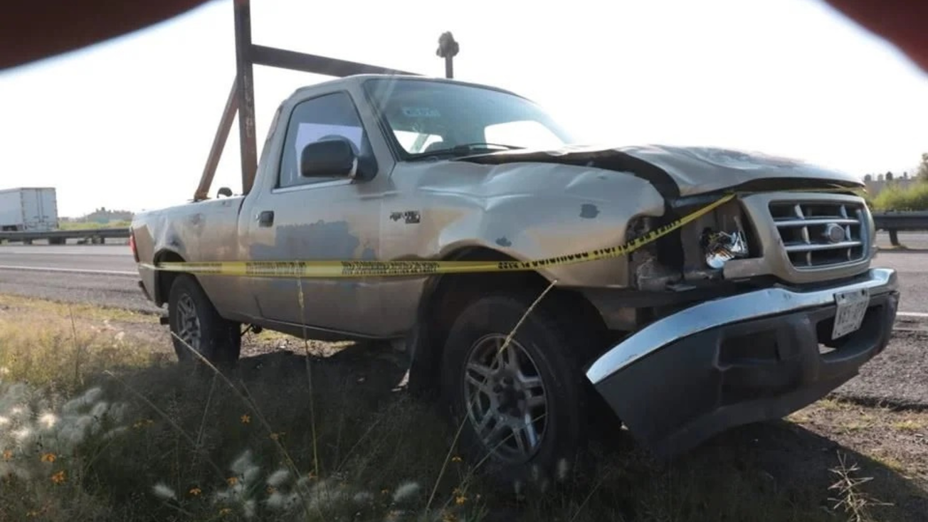 Hombre pierde la vida en el Circuito Exterior Mexiquense, intentaba cruzar