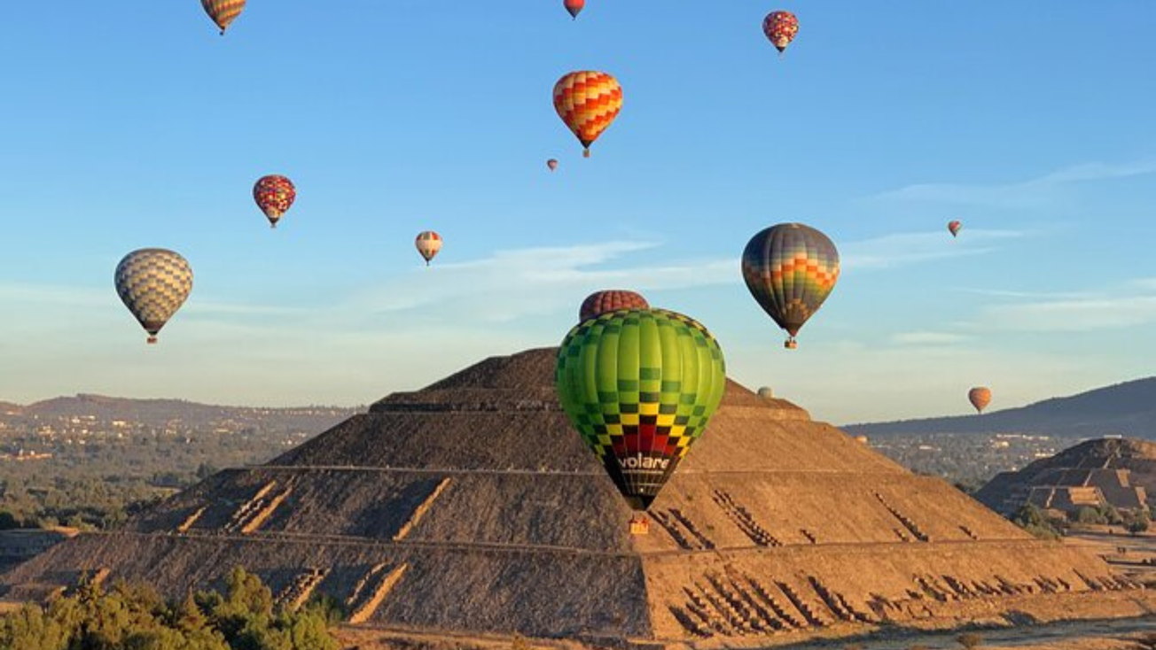 ¿Es seguro volar en globo aerostático en Teotihuacán?