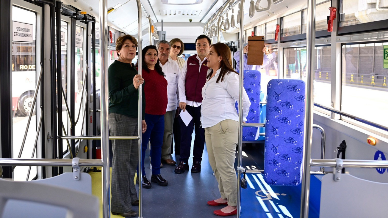 Dan banderazo de salida a 26 autobuses en Toluca, pagarás con Tarjeta Movimex
