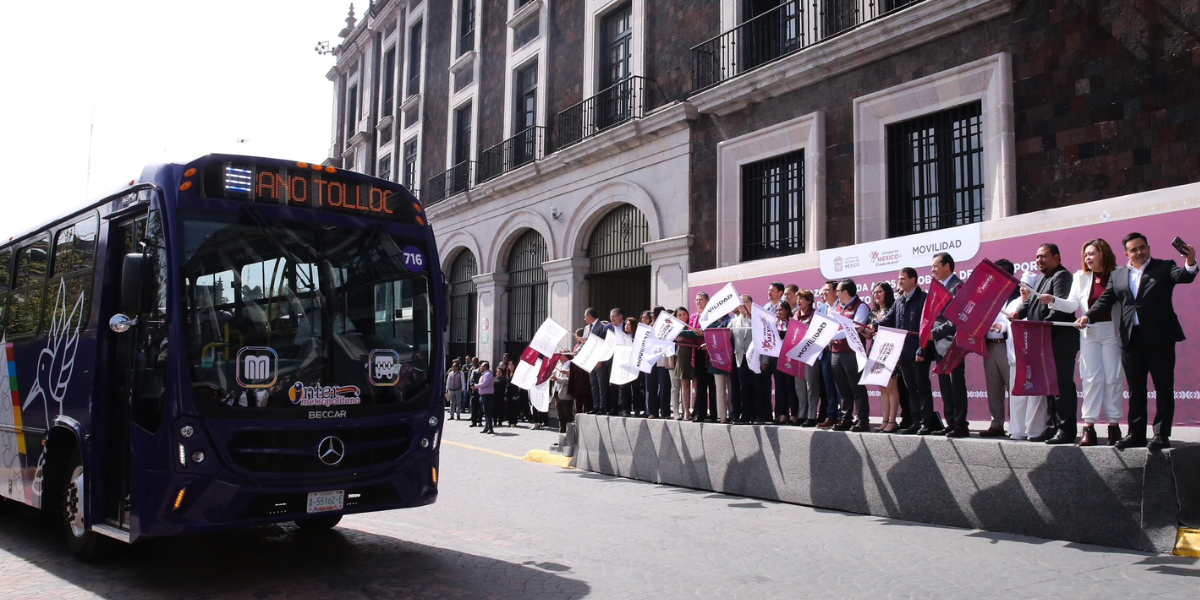 Promueve Delfina Gómez nueva línea de autobuses del Circuito Interurbano Tollocan