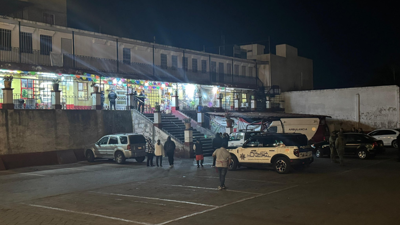 Asesinan a mujer en Metepec.