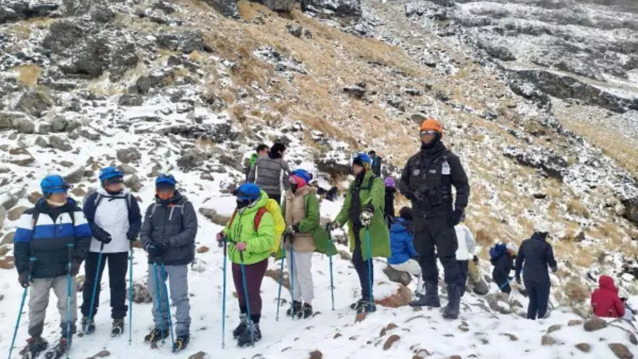 Más de 20 mil visitantes tras segunda nevada en Edomex