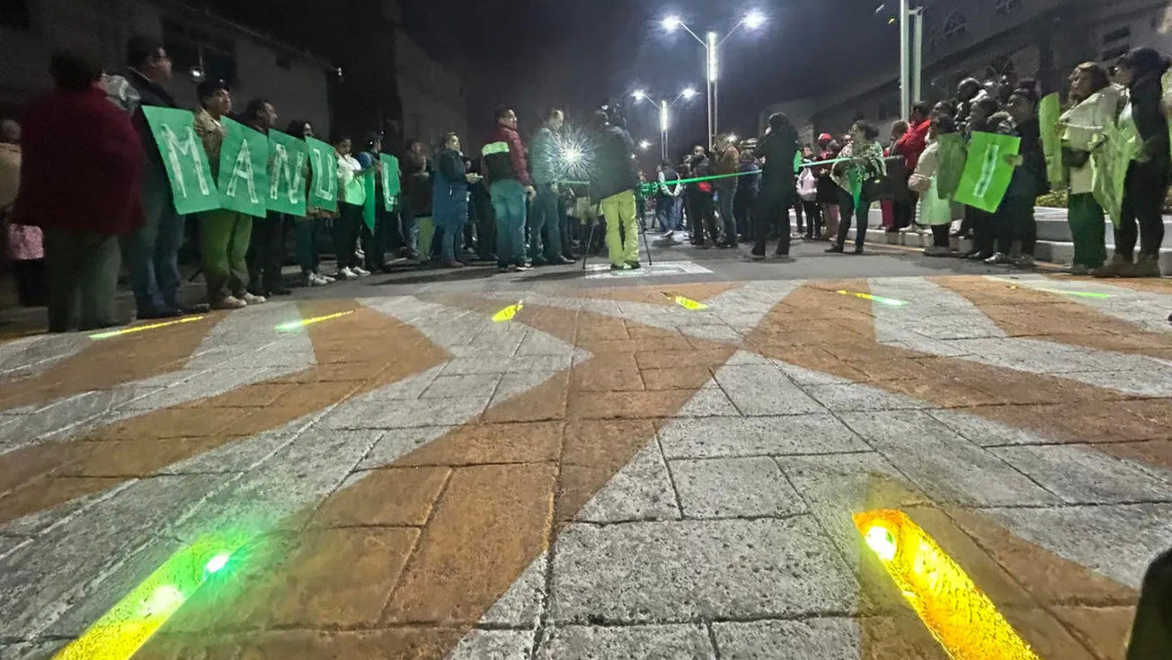 Zinacantepec ahora tiene una calle con luces inteligentes