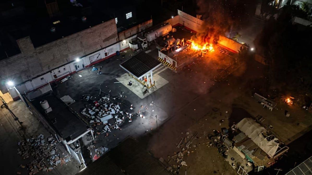 Explota gasera en Chalco, hay al menos un lesionado y daños materiales