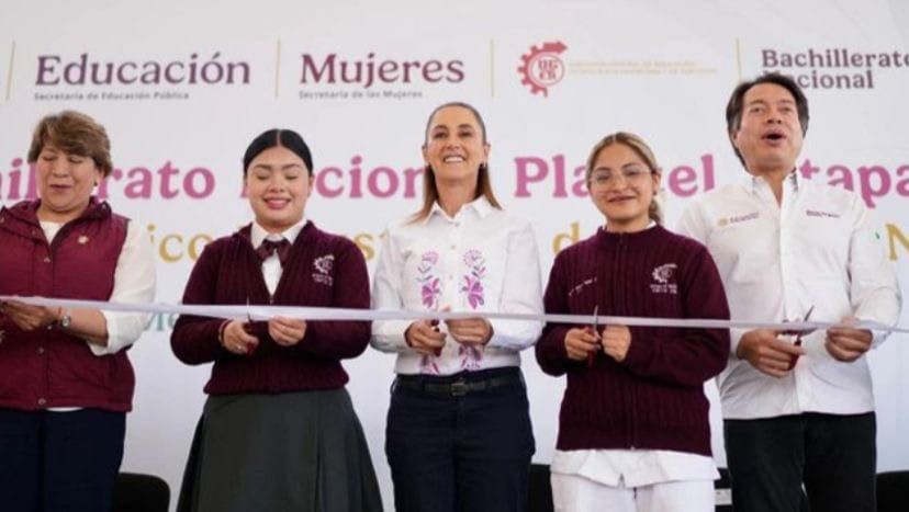 Inauguran 2 bachilleratos en Edomex, hay cupo para 10 mil estudiantes