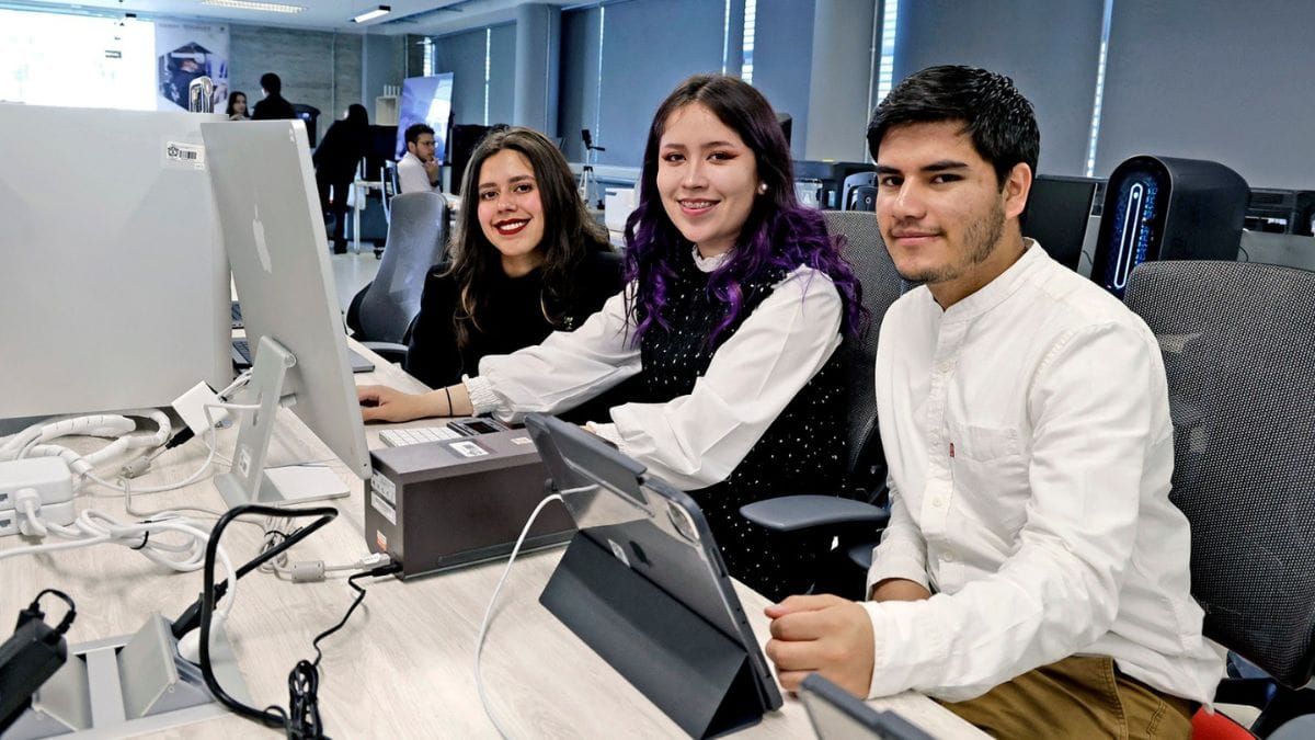 Hasta 350 mil pesos: así solicitas la nueva beca del Edomex para estudiar en el extranjero