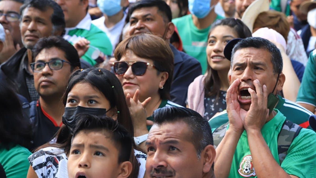 Inauguran Estadio de México con megapantallas en los 14 Destinos Futboleros de la entidad