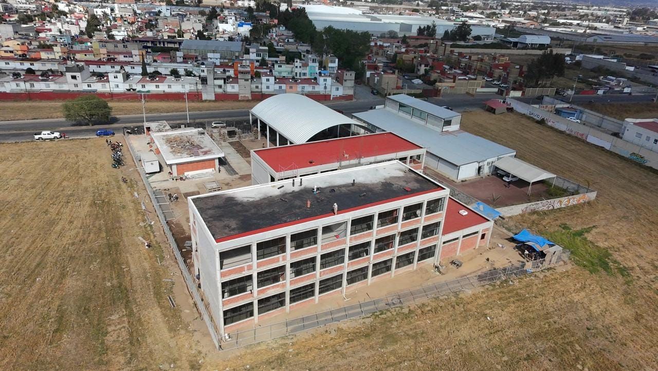 Invierte SICT casi 12 mil mdp en obras en Edomex