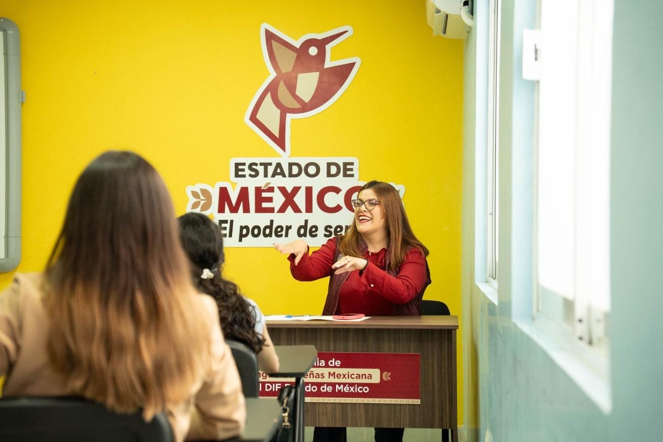 Invita DIFEM a inscribirse a la Academia de Lengua de Señas Mexicana