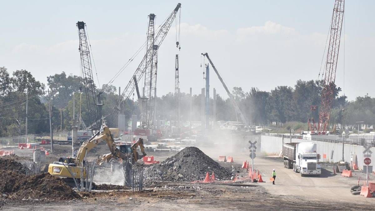 Así avanza la construcción de los puentes de Alameda Oriente en Edomex