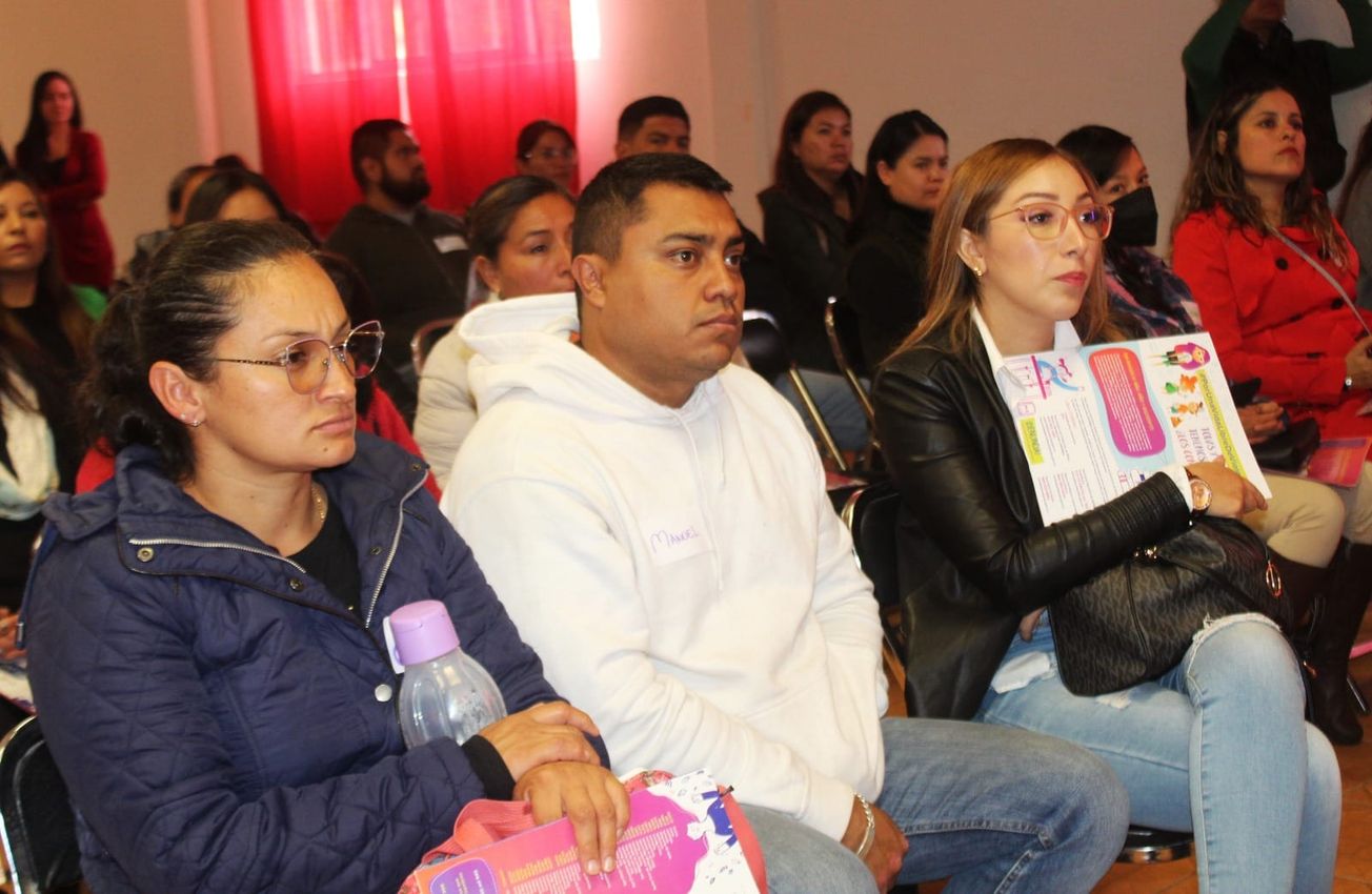 Imparte GEM programa de crianza positiva a más de 5 mil familias