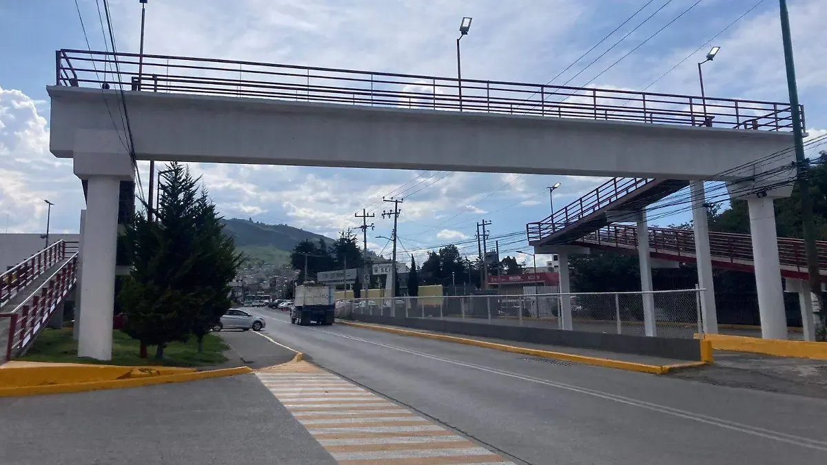 Revisarán puentes peatonales del Edomex