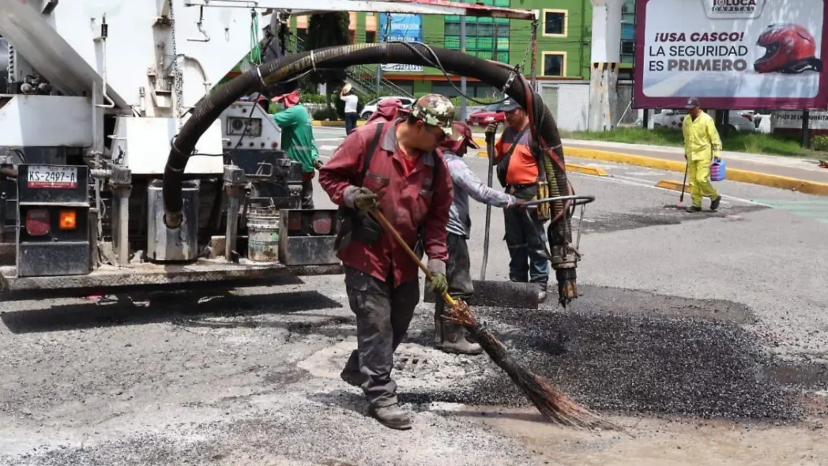 Ampliará Toluca trabajos de bacheo y repavimentación tras daños por lluvias