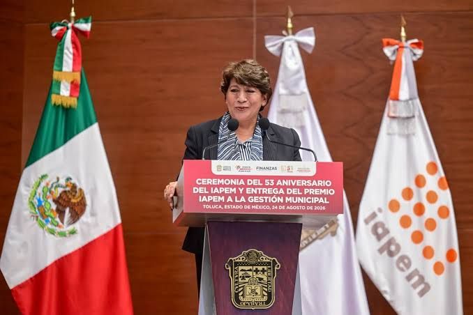 Entrega Delfina Gómez Premio IAPEM a la Gestión Municipal