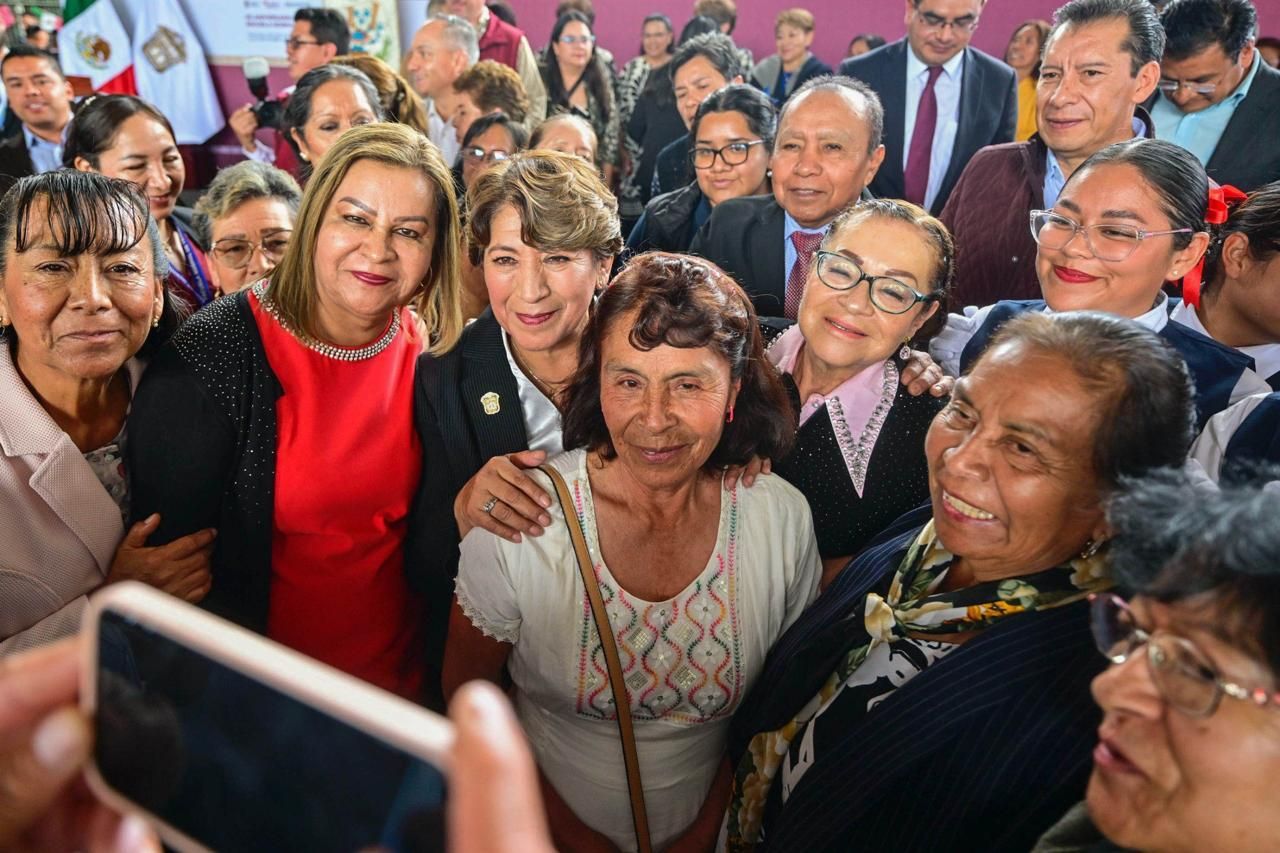 Mantiene Delfina Gómez aprobación positiva en Edomex