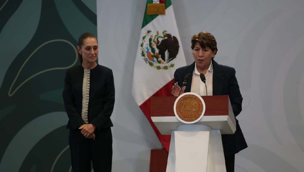 Anuncian Sheinbaum y Delfina Gómez programa de bacheo en Edomex
