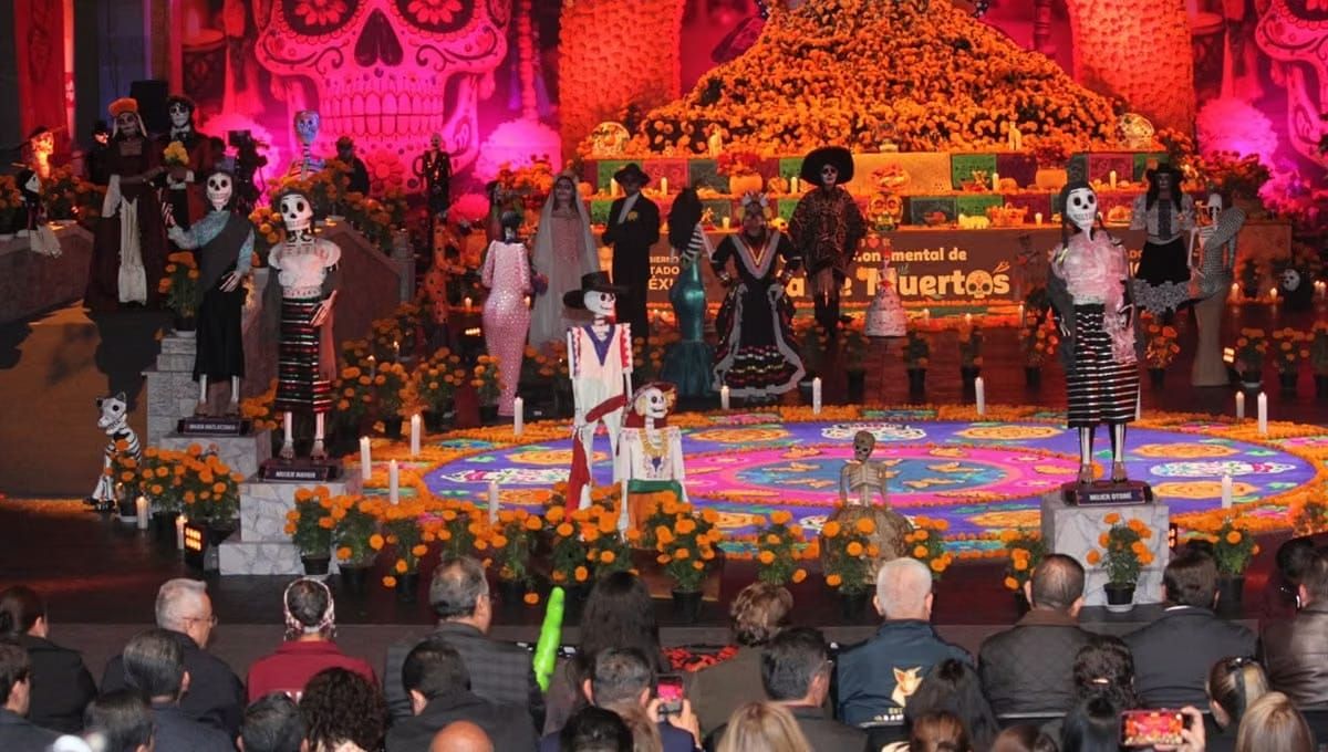 Invita Delfina Gómez a mexiquenses a visitar la Ofrenda Monumental de Día de Muertos