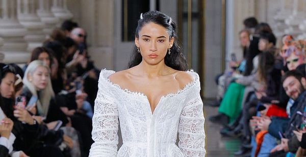 Moda görkezilişi näme we ol brende näme üçin gerek?