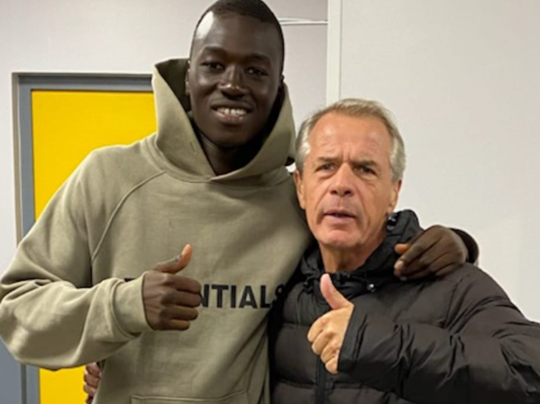 GUEYE-A.png