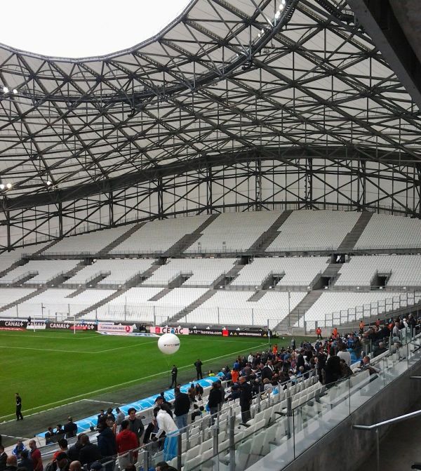 OM-Lorient_18_oct_2015_virage_sud_ferme.jpg