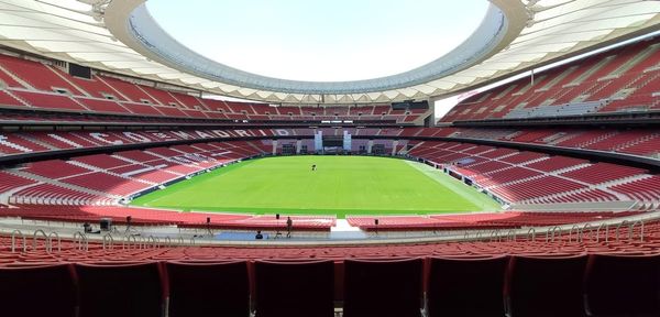 Atletico - Barça : Diego Simeone a-t-il piégé la pelouse ?