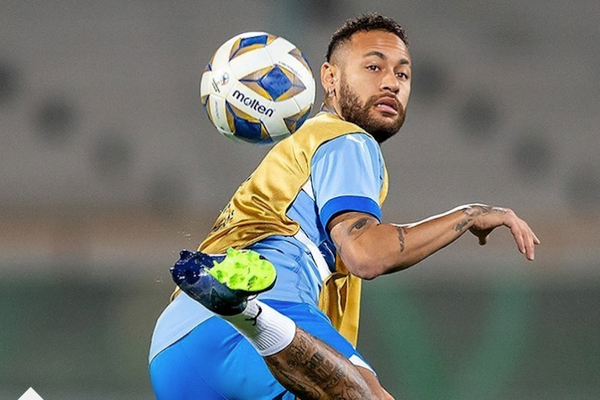 Buteur, mais décevant, Neymar toujours dans le flou pour la Coupe du Monde