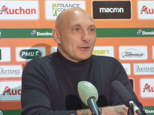 Olivier Pantaloni favori pour succéder à Claude Puel sur le banc de Nice