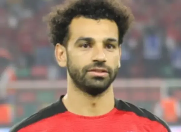 COMBIEN ÇA COUTE ?  Mo Salah (Liverpool), libre mais pas gratuit...