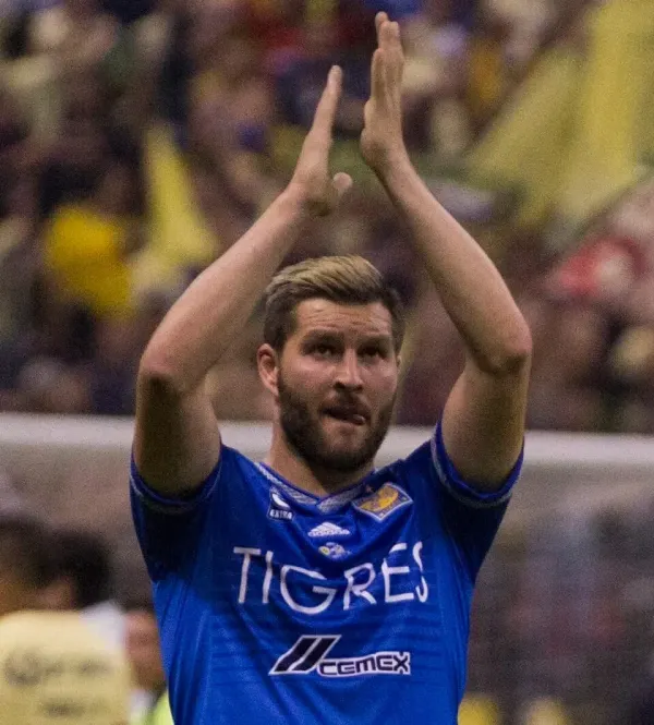 Mexique : l'incroyable hommage à André-Pierre Gignac en vidéo