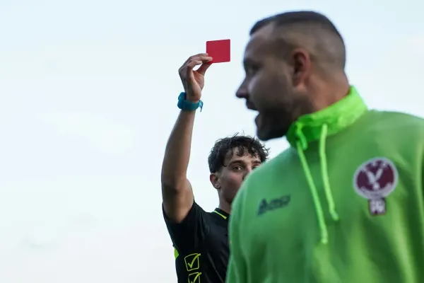 Ligue 1 : la sonorisation des arbitres prévue dès la saison prochaine !