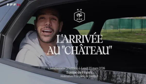 Vidéo : dans les coulisses de l'arrivée des Bleus à Clairefontaine